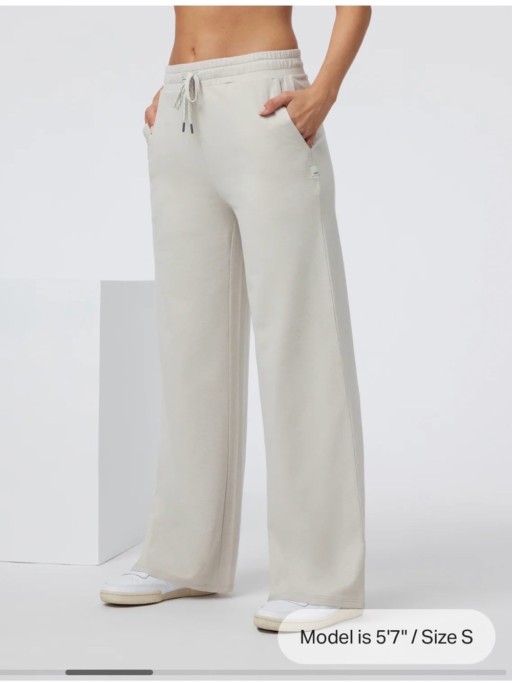 Vuori Halo Essential Wideleg Pants in Ecru Heather Size XS